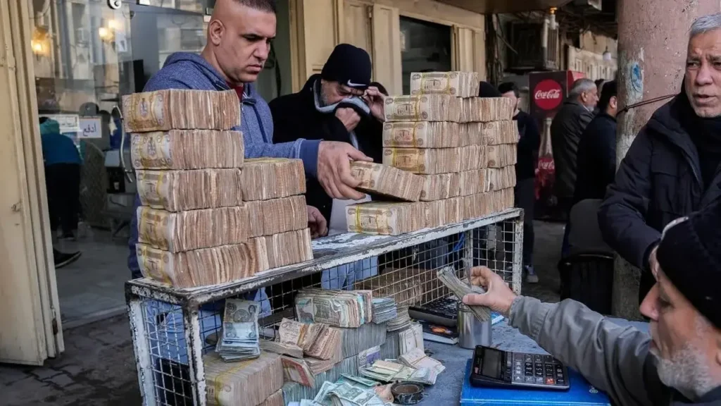 استقرار أسعار الدولار مقابل الدينار في الأسواق العراقية خلال تعاملات الثلاثاء